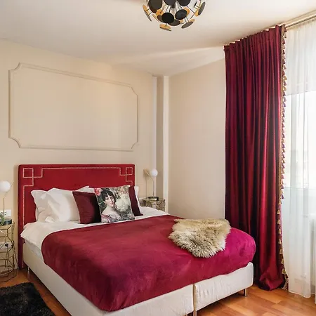 Apartment Gryffindor Tower Bucharest