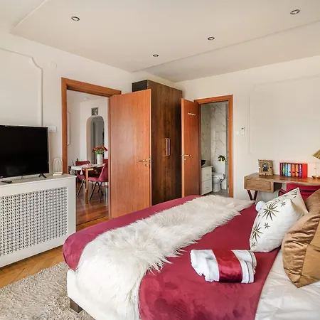 Gryffindor Tower * Bucharest