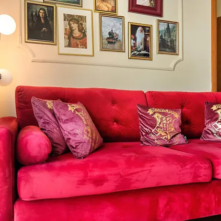 Gryffindor Tower * ブカレスト